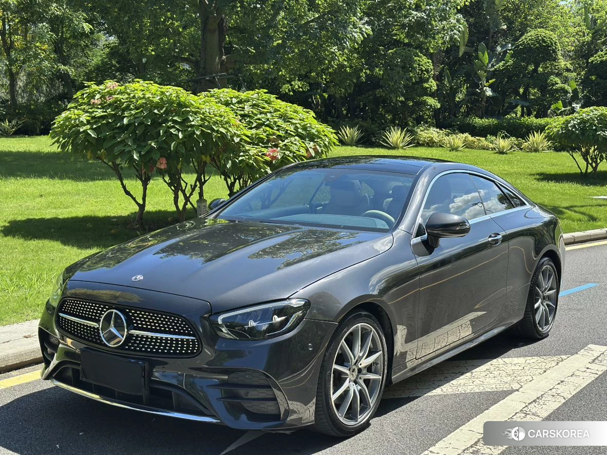 Mercedes-Benz E-Class 2020 Темно-серый из Китая, фото 3