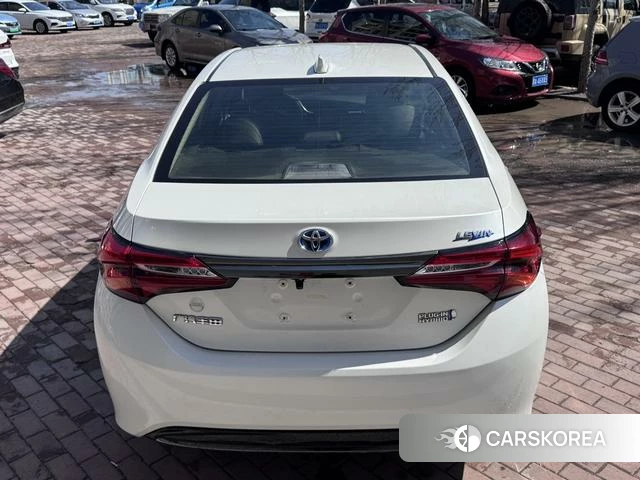 Toyota Levin 2021 Белый из Китая, фото 3