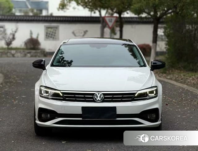 Volkswagen Lamando 2021 Белый из Китая, фото 3