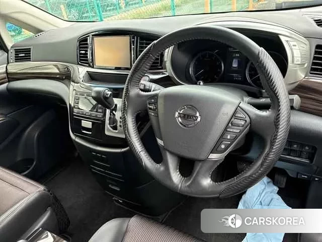 Nissan Elgrand 2019 из Японии, фото 3