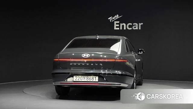 Hyundai Grandeur Hybrid (GN7) id 4854325 из Кореи 23
