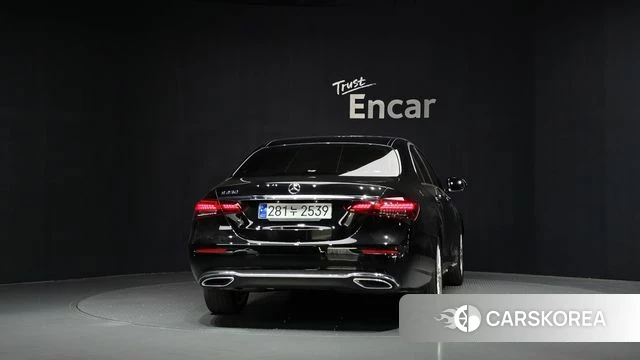 Mercedes-Benz E-Class W213 id 5034618 из Кореи 23