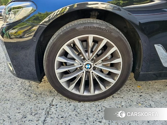 BMW 5 Series (G30) id 5041261 из Кореи 13