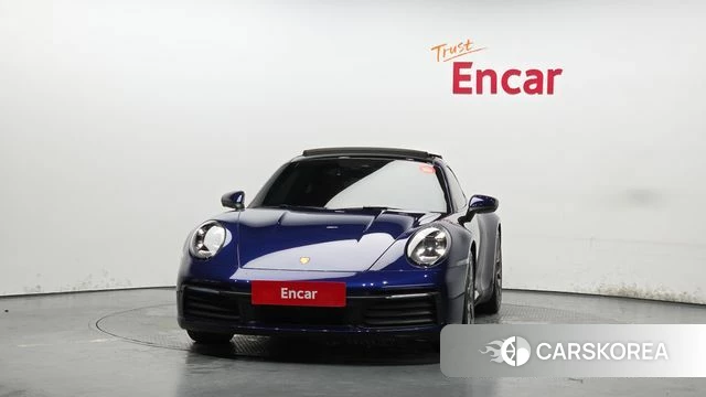 Porsche 911(992) id 4750811 из Кореи 23