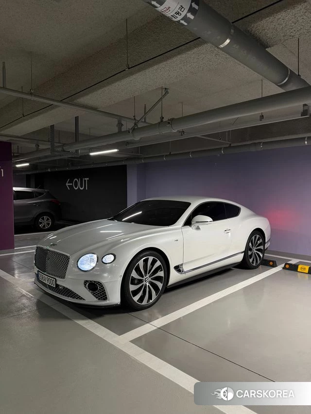 Bentley Continental GT 3rd Generation 2022 Черный из Кореи, фото 6