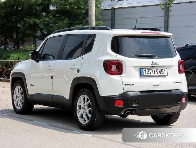 Jeep Renegade id 4992976 из Кореи 13