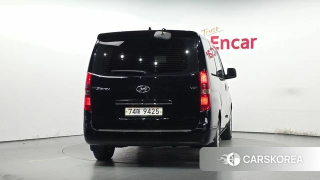 Hyundai The New Grand Starex id 4953040 из Кореи 23