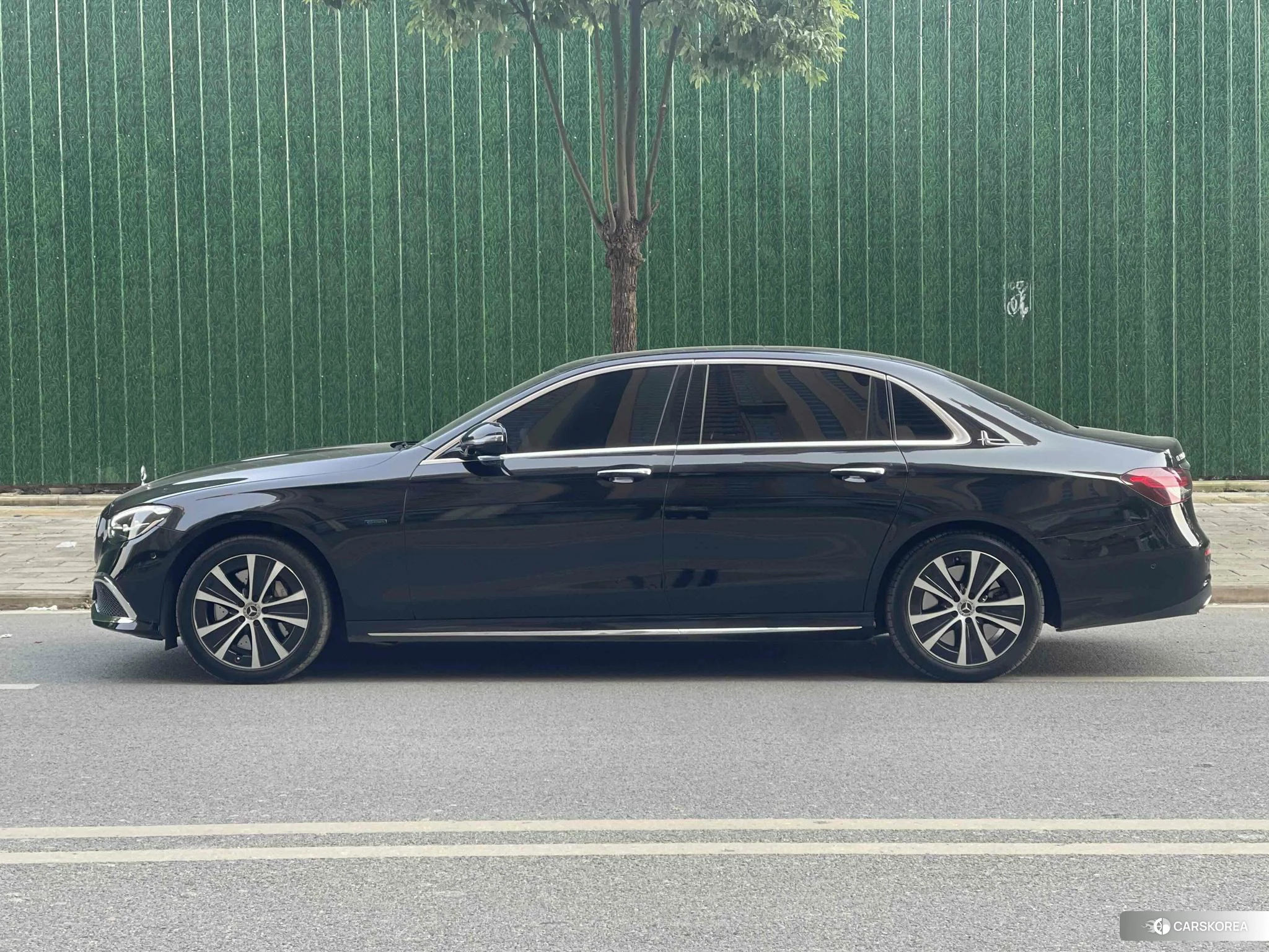 Mercedes-Benz E-Class 2021 Черный из Китая, фото 3
