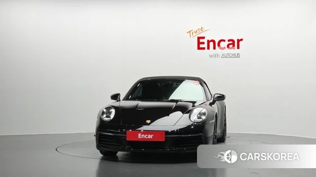 Porsche 911(992) id 4998200 из Кореи 23