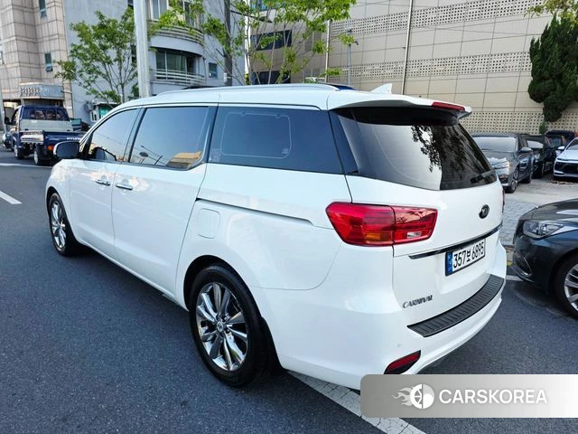 Kia The New Carnival id 5004493 из Кореи 13