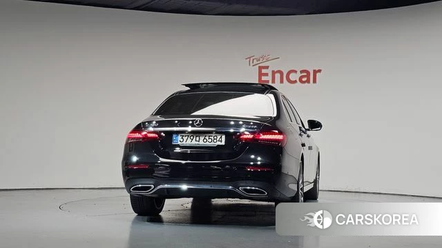 Mercedes-Benz E-Class W213 id 4966892 из Кореи 24
