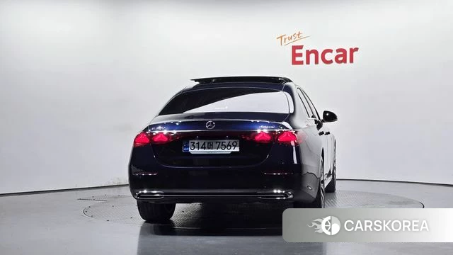Mercedes-Benz E-Class W214 id 4980560 из Кореи 23