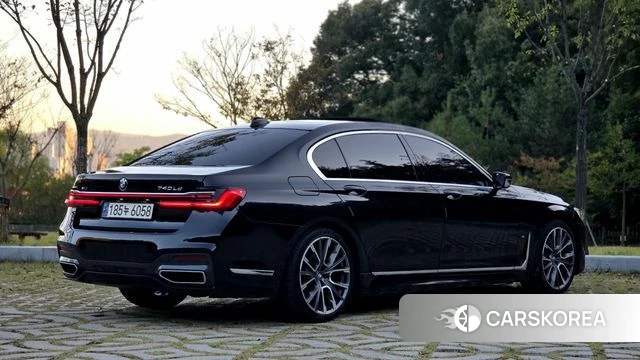 BMW 7 Series (G11) id 5047637 из Кореи 13