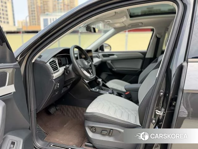 Volkswagen Tayron 2024 Темно-серый из Китая, фото 3