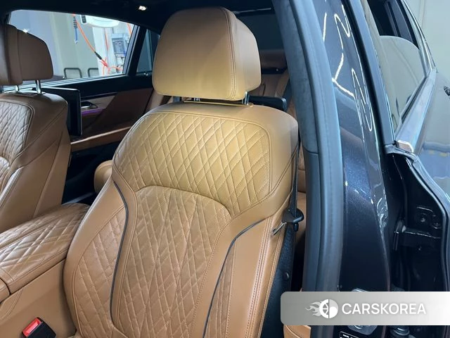 BMW 7 Series (G11) 2022 Серый из Кореи, фото 3