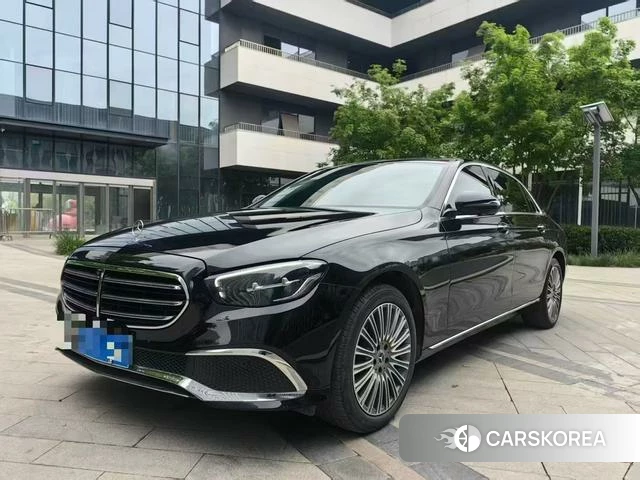 Mercedes-Benz E-Class 2023 Черный из Китая, фото 3