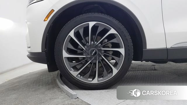 Lincoln Aviator 2nd generation id 4948448 из Кореи 13