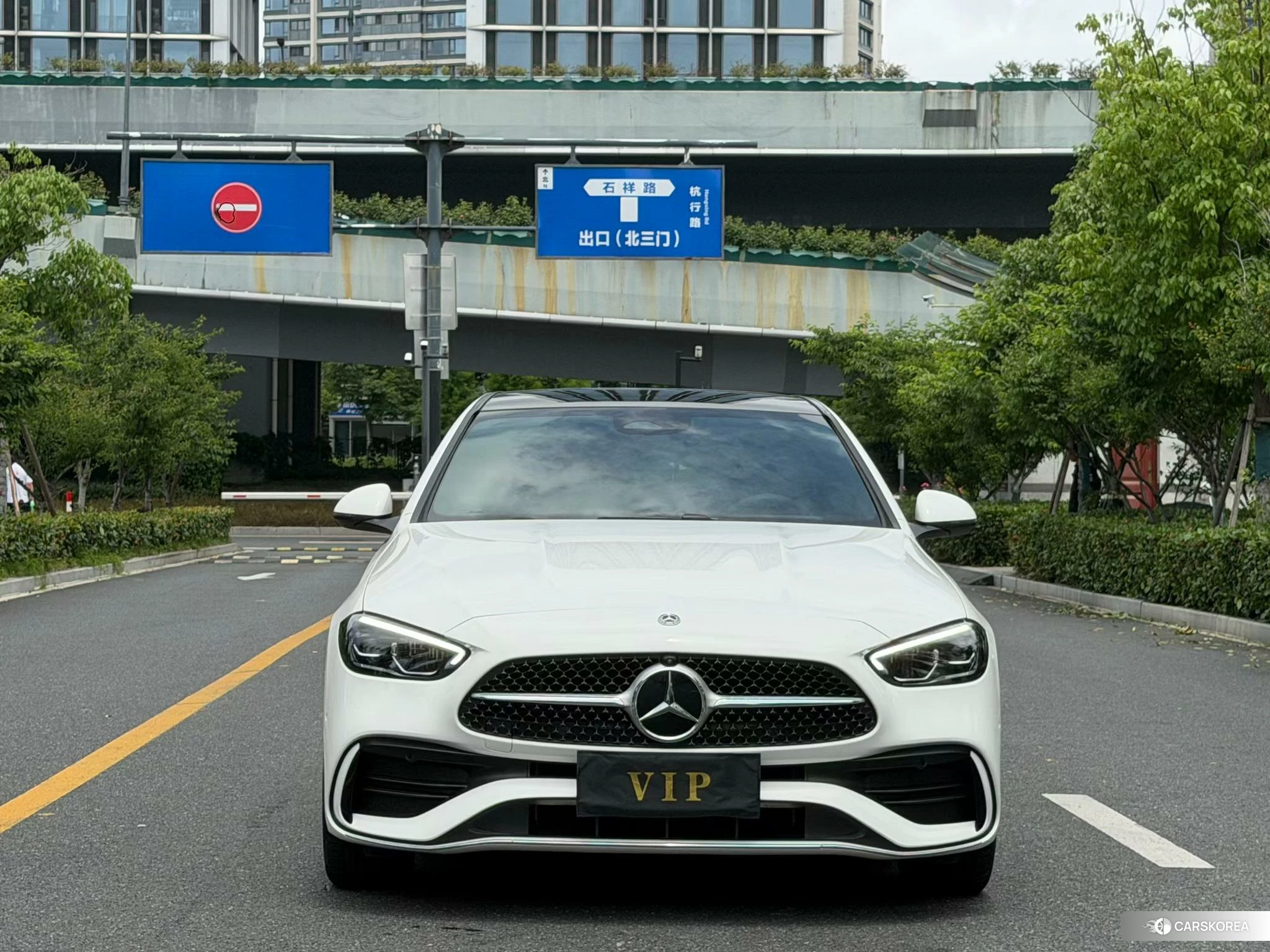 Mercedes-Benz C-class 2024 Белый из Китая, фото 3