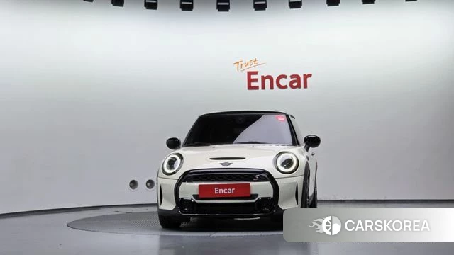 Mini Cooper S id 5040250 из Кореи 23