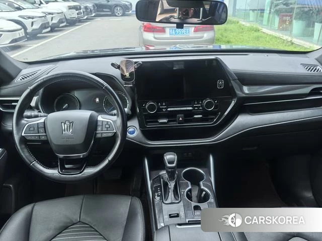 Toyota Crown 2022 Черный из Китая, фото 3