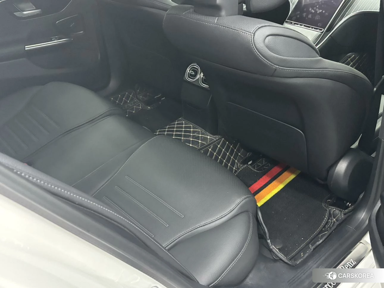 Mercedes-Benz C-class 2024 Белый из Китая, фото 4
