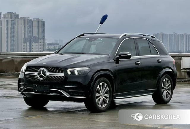 Mercedes-Benz GLE 2023 Черный из Китая, фото 3