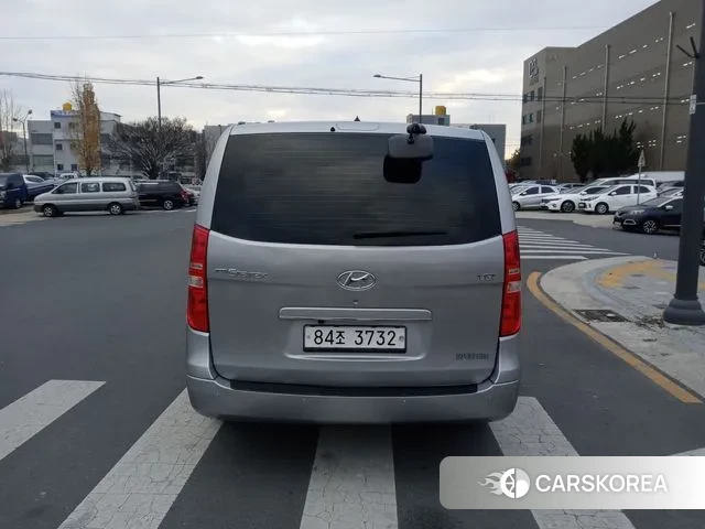 Hyundai The New Grand Starex id 2249855 из Кореи 13