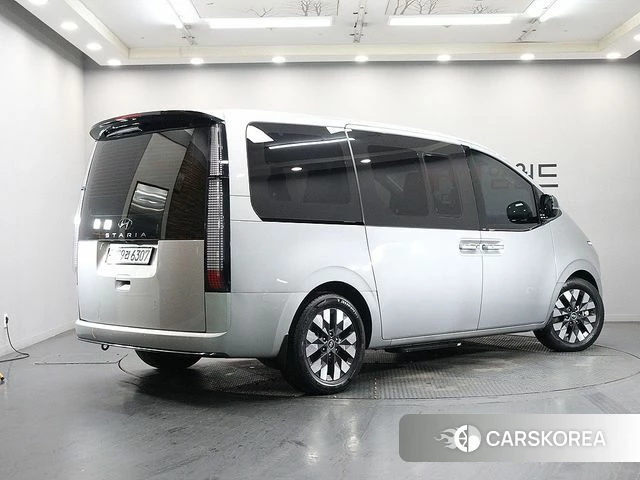 Hyundai Staria id 4986477 из Кореи 13