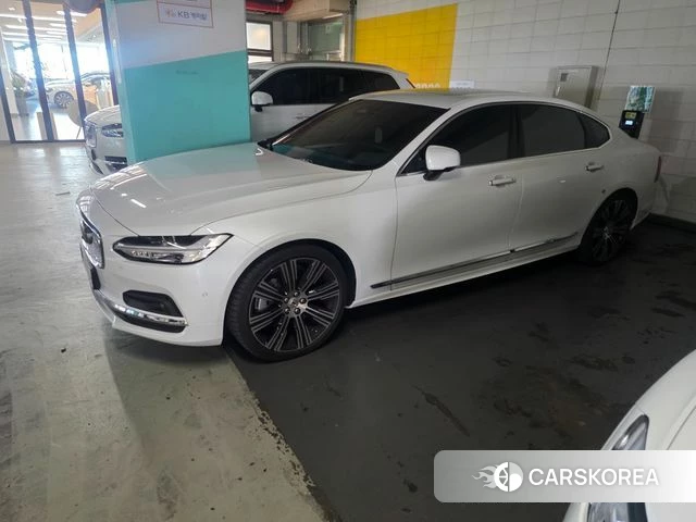 Volvo S90 2022 Белый из Кореи, фото 3