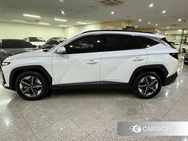 Hyundai The New Tucson (NX4) id 4870835 из Кореи 12
