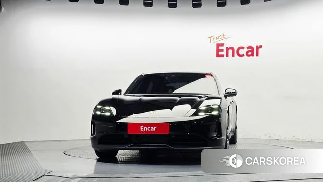Porsche Taycan id 4980023 из Кореи 23