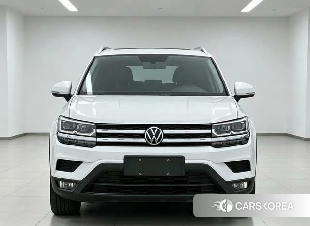 Volkswagen Tharu 2021 Белый из Китая, фото 4