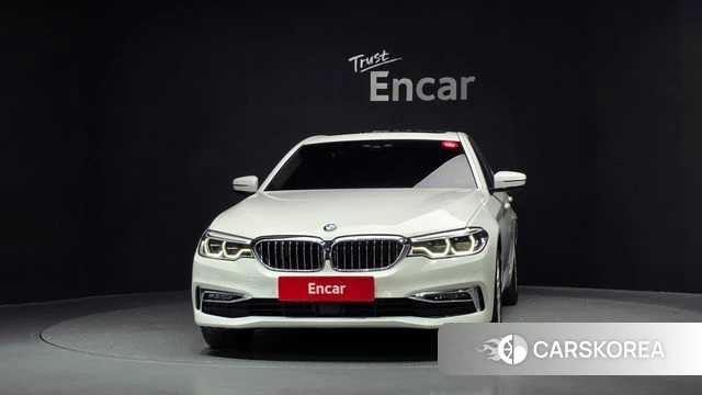BMW 5 Series (G30) id 4943712 из Кореи 23