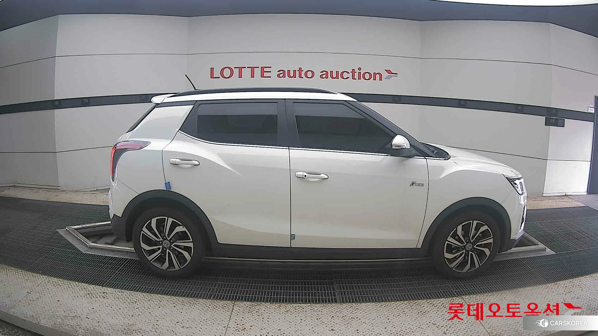 SsangYong Tivoli id 4984727 из Кореи 23