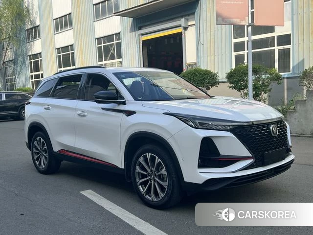 Chang'an CS75 PLUS 2021 Белый из Китая, фото 3