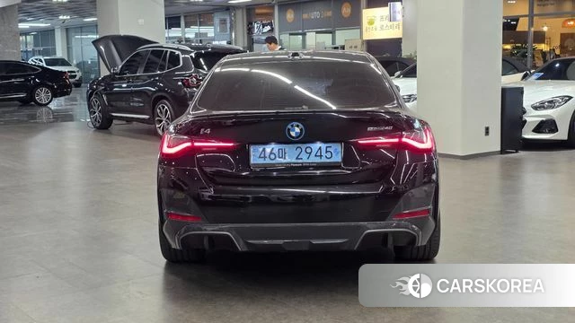 BMW i4 2024 Черный из Кореи, фото 3