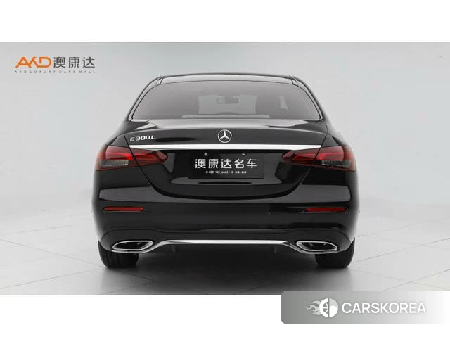 Mercedes-Benz E-Class 2023 Черный из Китая, фото 3
