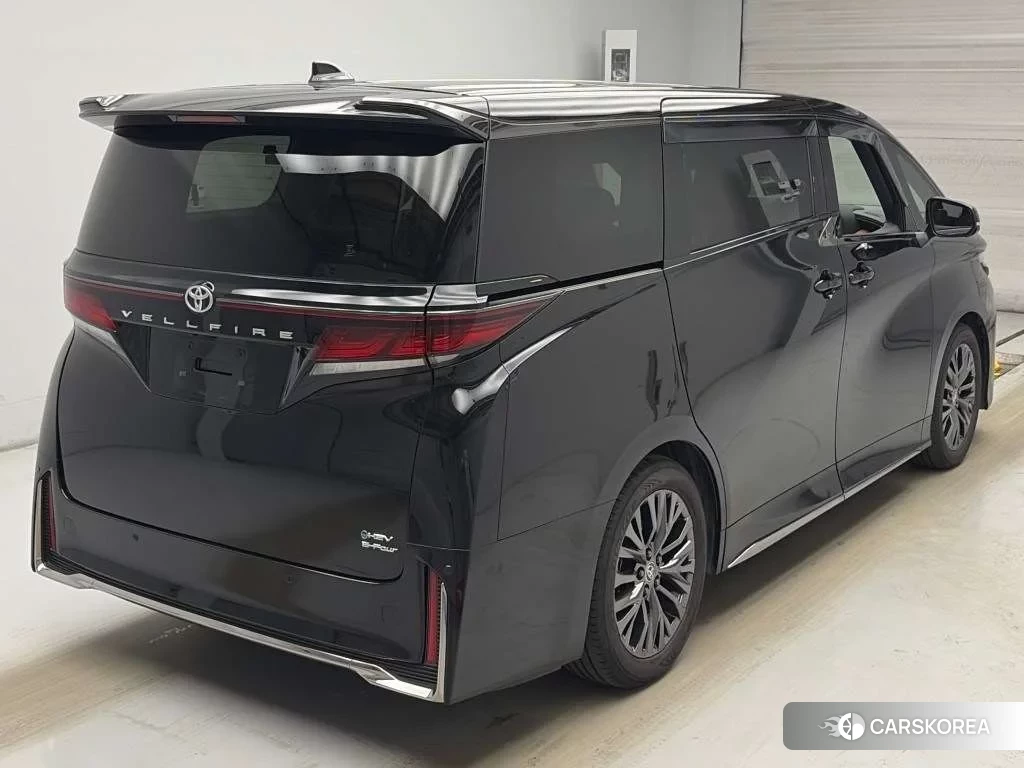 Toyota Vellfire 2023 из Японии, фото 3