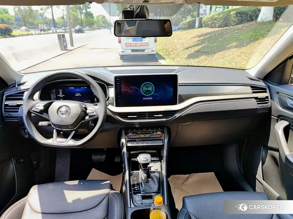 Skoda Kodiaq 2023 Черный из Китая, фото 4