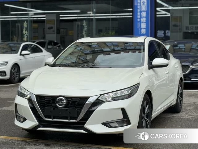 Nissan Sylphy 2021 Белый из Китая, фото 3