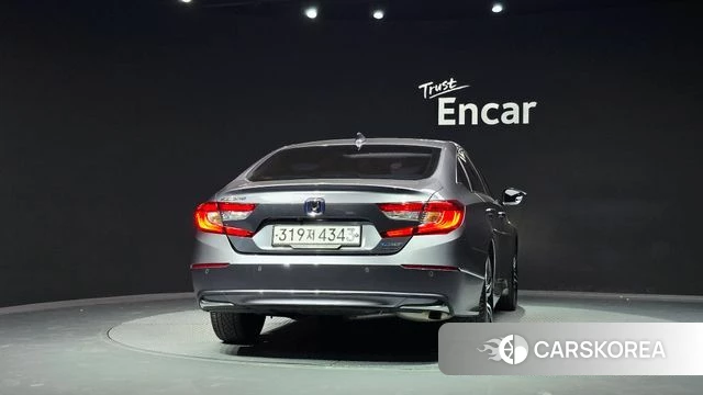 Honda Accord 10th Generation id 5040726 из Кореи 23