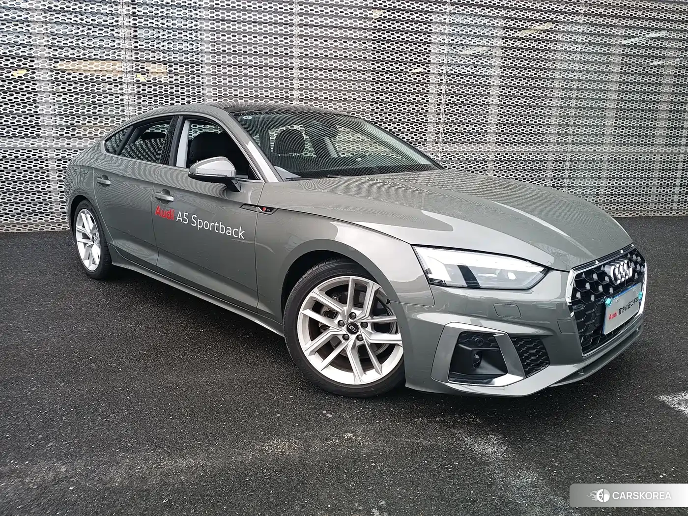 Audi A5 2025 Silver/gray из Китая, фото 3