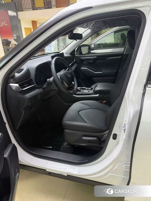 Toyota Highlander 2026 Белый из Китая, фото 3