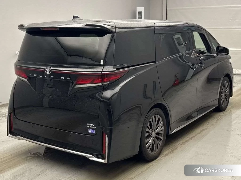 Toyota Vellfire 2024 из Японии, фото 3