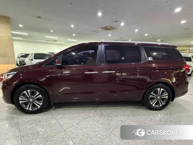 Kia The New Carnival id 5031186 из Кореи 13