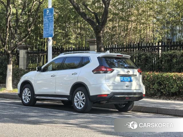 Nissan X-Trail 2020 Белый из Китая, фото 6