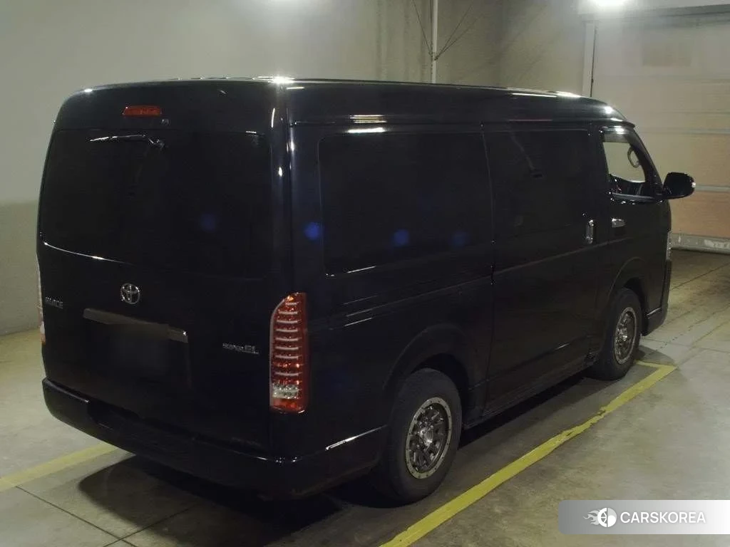 Toyota HiAce Van 2018 из Японии, фото 3