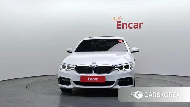 BMW 5 Series (G30) id 3796285 из Кореи 13