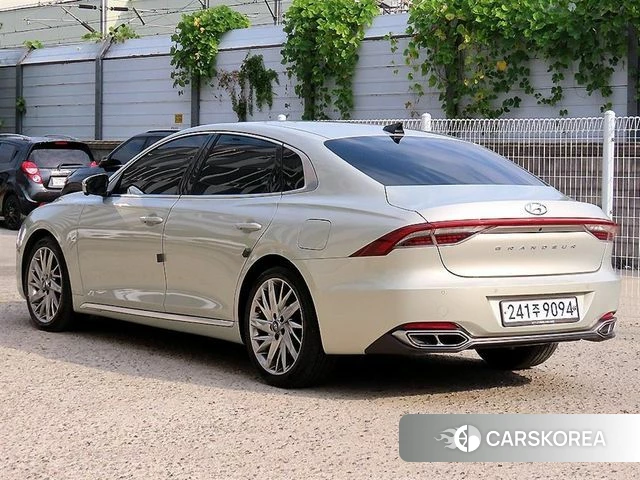 Hyundai The New Grandeur IG id 5023483 из Кореи 13