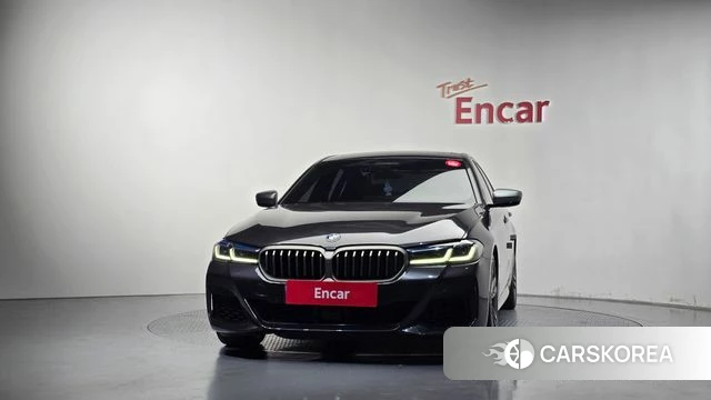 BMW 5 Series (G30) id 4966420 из Кореи 23